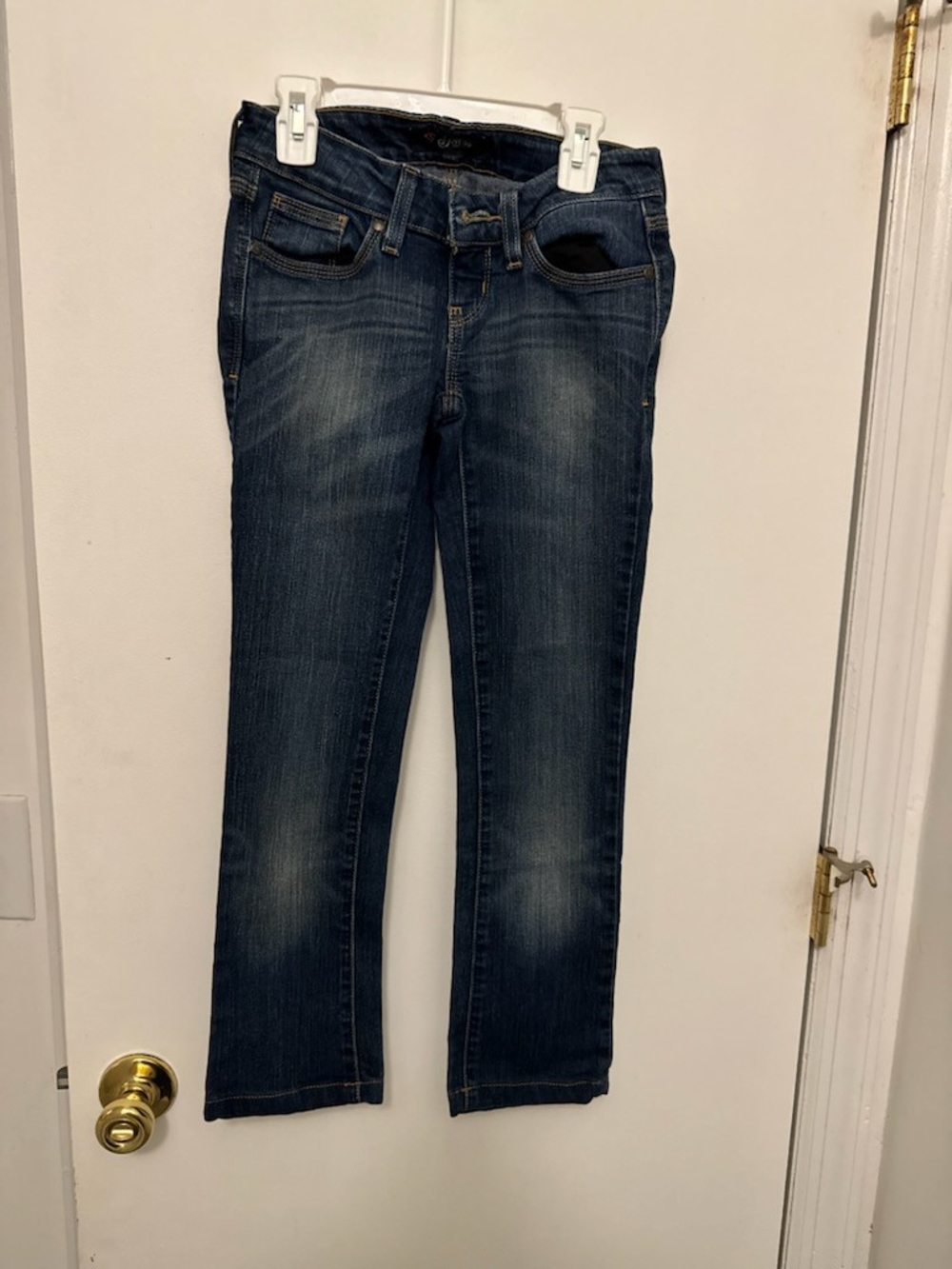 Guess Women's Straight Leg Jeans in Dark Blue Fade